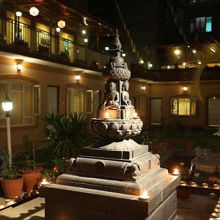 Aarya Chaitya Inn Kathmandu Esterno foto